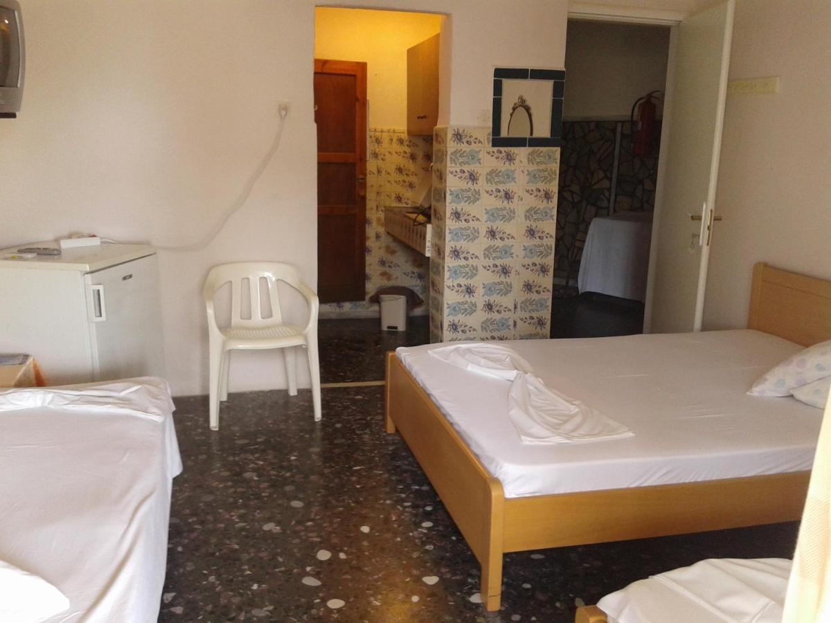 Miltos Rooms Leptokariá Kültér fotó